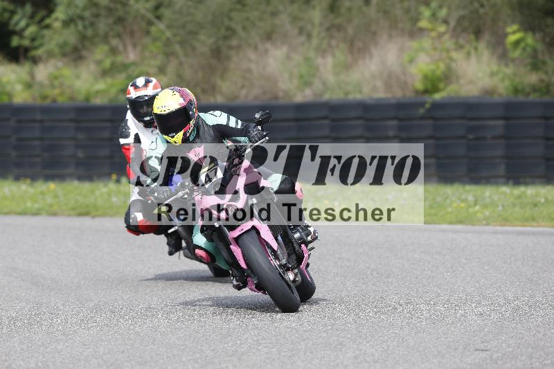 Archiv-2025/53 16.09.2025 Track Day Domi Aegerter ADR/Gruppe gelb/47